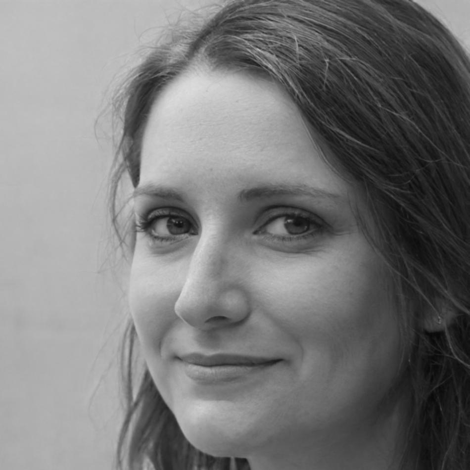 Retrato de socia experta en finanzas personales